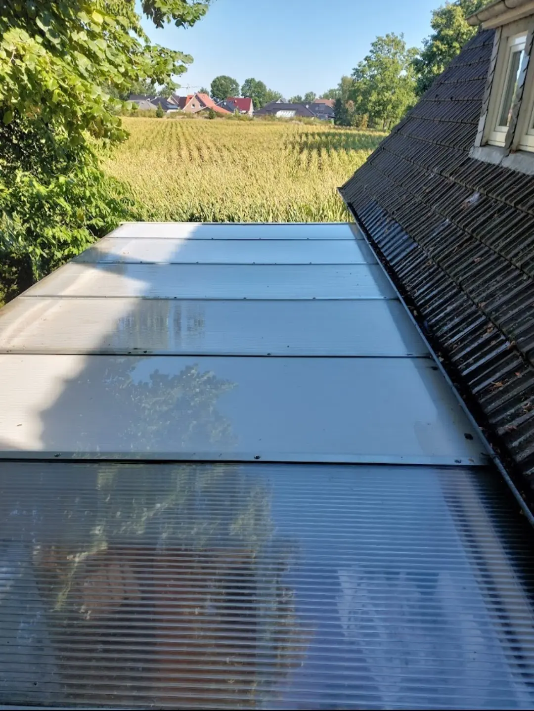 Sauberes Terrassendach nach der professionellen Wintergartenreinigung